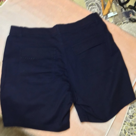 Lee brand, Navy shorts - Picture 2 of 3